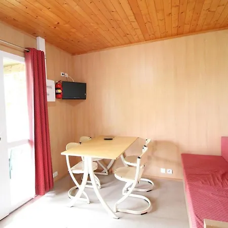 別荘 Chalet En Bois, 4 Pers, Terrasse, Proche - Animaux Acceptes! - Fr-1-742-501